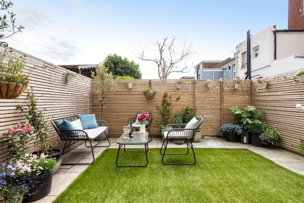 Villa Newly Renovated Victorian House With Free Parking à Hove Extérieur photo