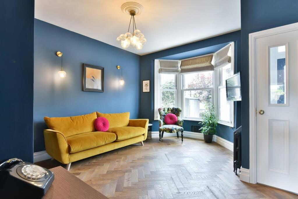 Villa Newly Renovated Victorian House With Free Parking à Hove Extérieur photo