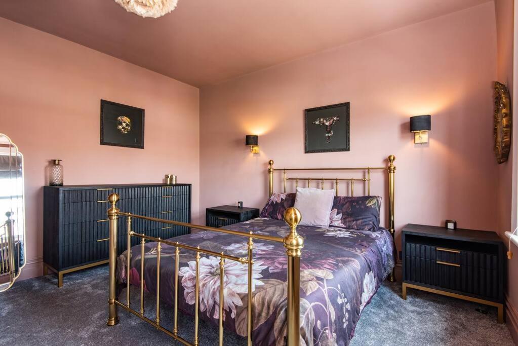 Villa Newly Renovated Victorian House With Free Parking à Hove Extérieur photo