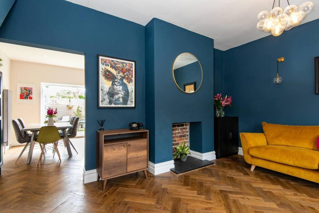 Villa Newly Renovated Victorian House With Free Parking à Hove Extérieur photo